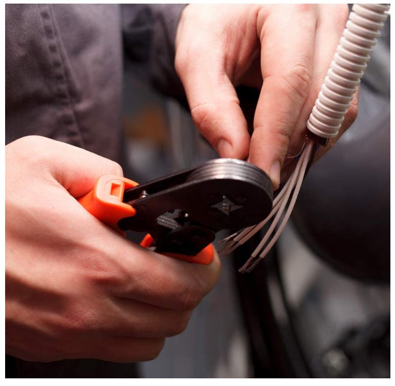 IWISS HSC8 6-4 คีมย้ำหางปลาคอร์ดเอ็น 0.25 mm.² - 6.00 mm.²แบบ 4เหลี่ยม - Image 13